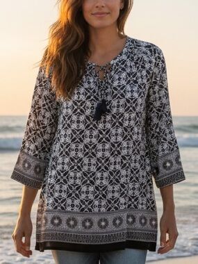 Tommy Bahama Boho Tunic Top Size M – Tassel Blouse 100% Cotton Print Tunic